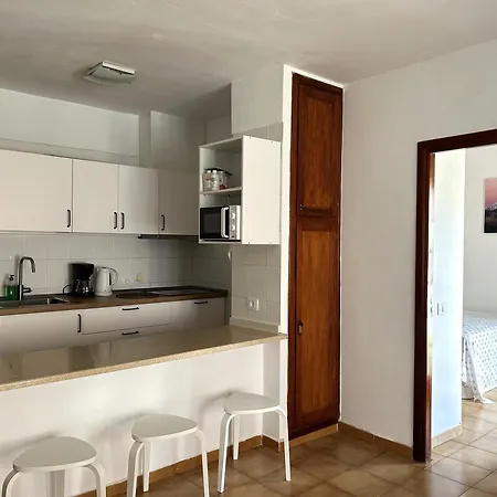 In Colina 2, Cristianos K105 * Los Cristianos (Tenerife)