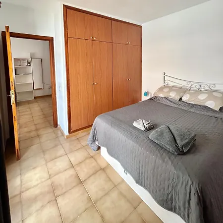 In Colina 2, Cristianos K105 *